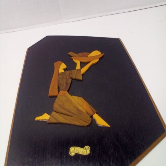 Vintage Wood Art Plaques Carved Inlay Women Bread Decor Wall Hanging Isreal - Picture 2 of 9